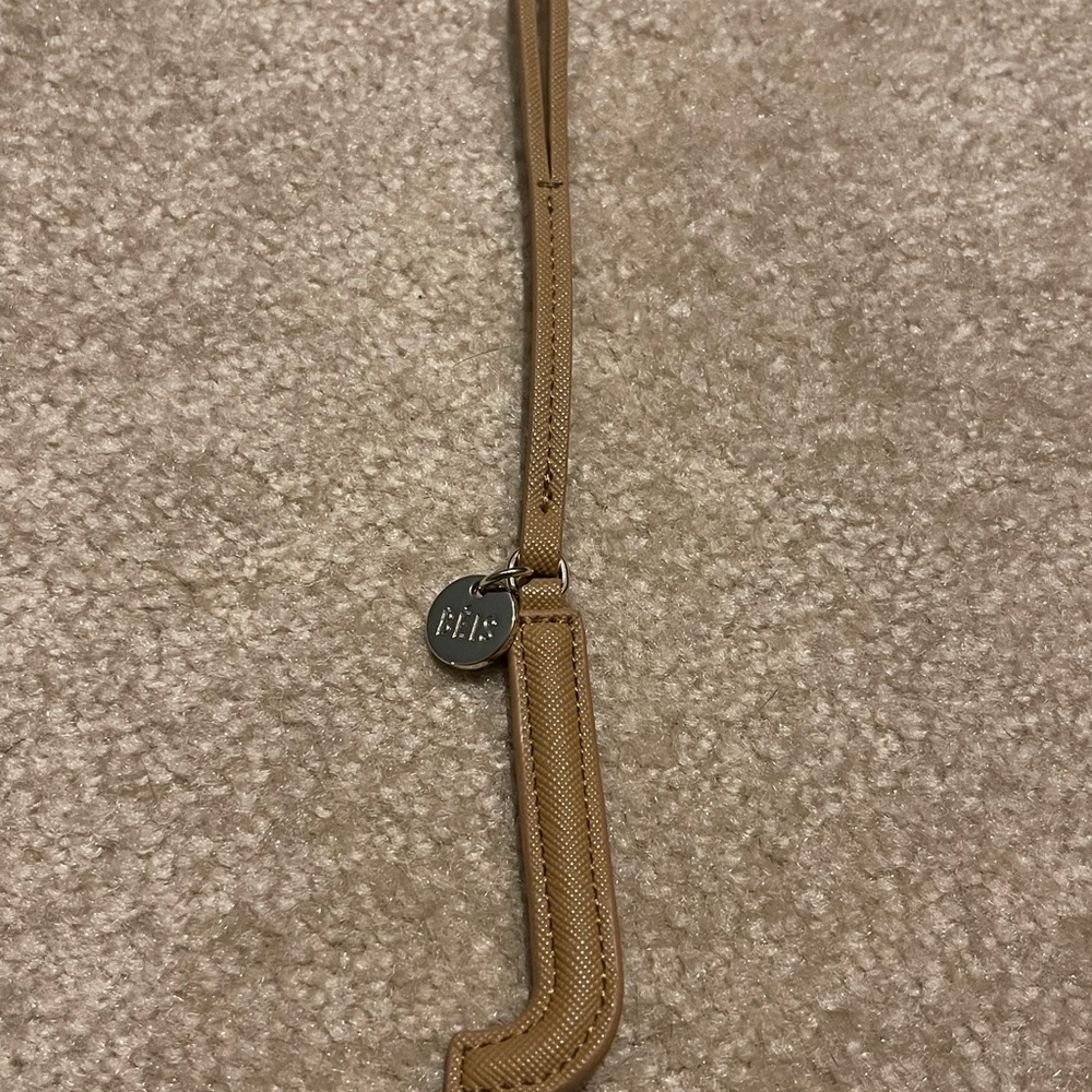 Beis Bag Keychain- Camel